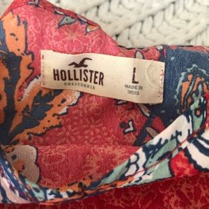 Hollister Tops - Floral Tank Top Blouse Hollister Tops - Floral Tank Top Blouse